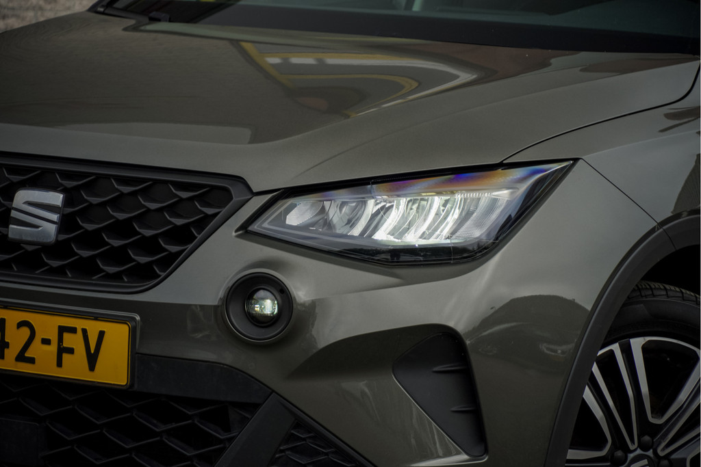 Seat Arona (S942FV) met abonnement