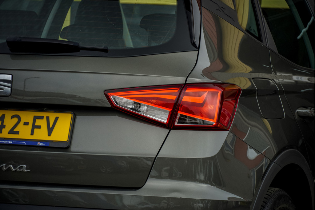 Seat Arona (S942FV) met abonnement