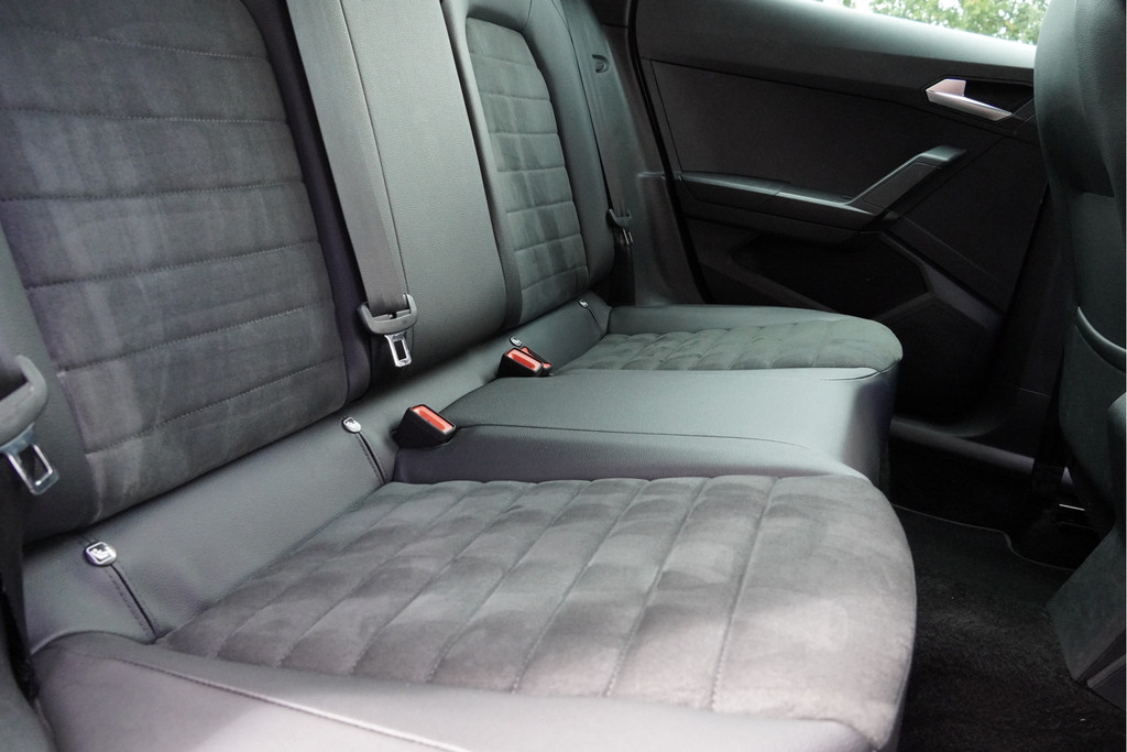 Seat Arona (P539ND) met abonnement