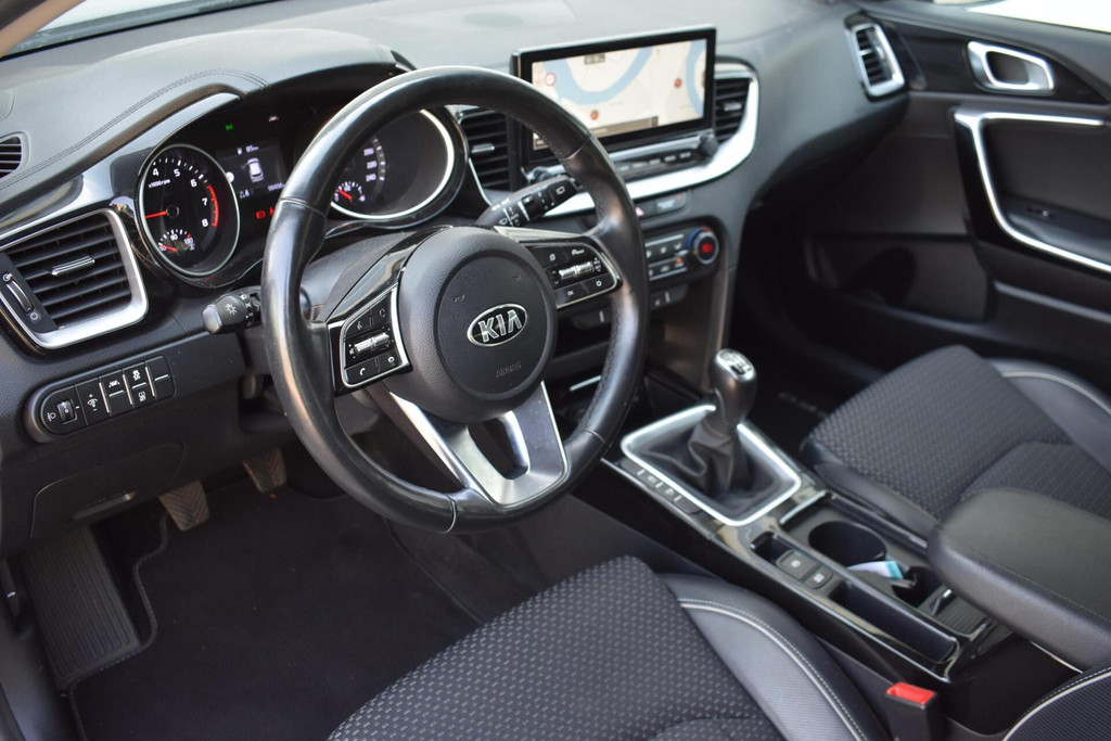 Kia Ceed Sportswagon (L664LN) met abonnement