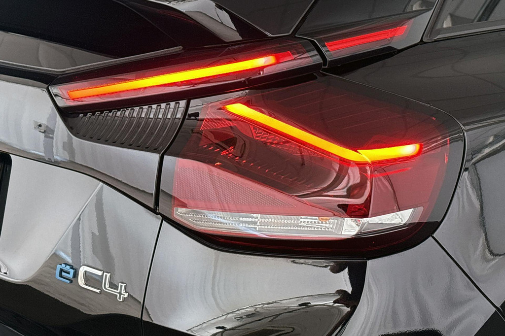 Citroën Ë-C4 (P668SV) met abonnement