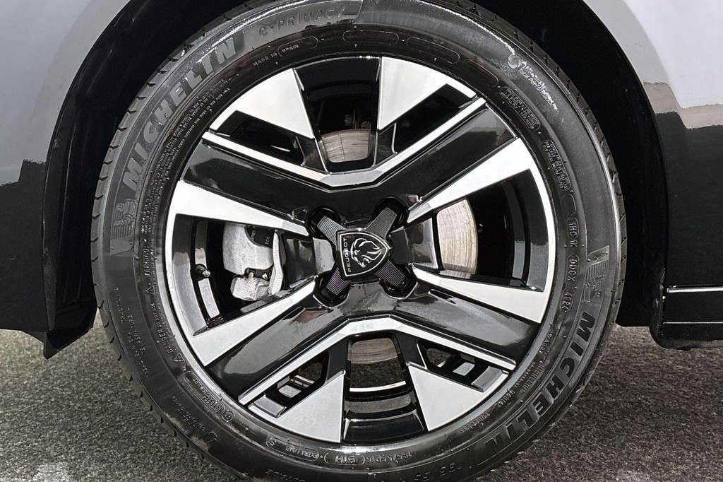 Peugeot 208 (HPS94R) met abonnement