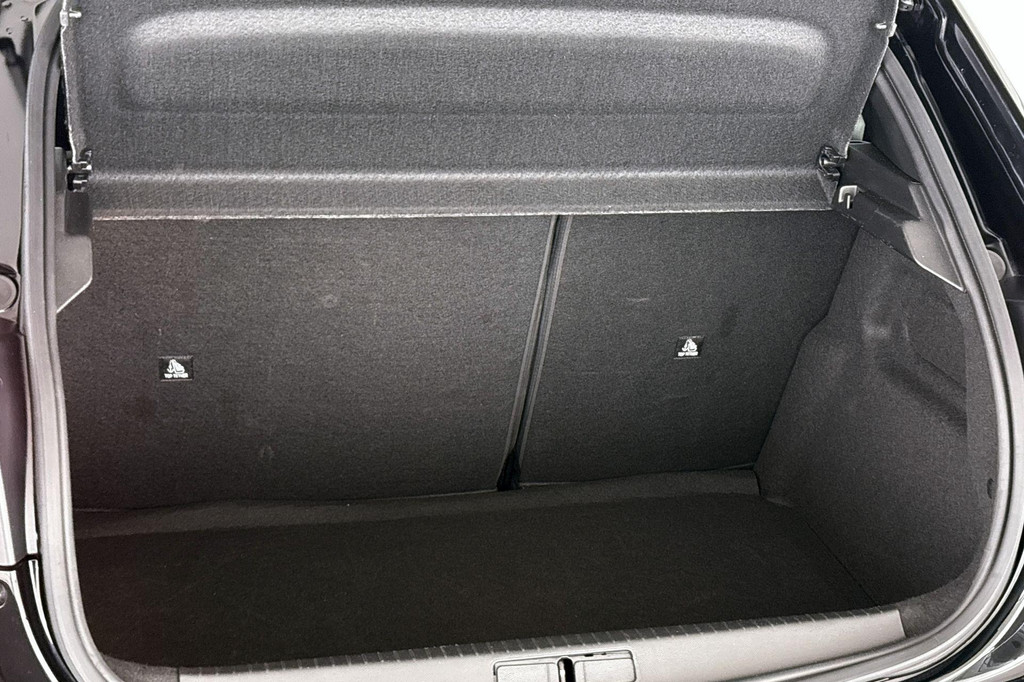 Peugeot 208 (HPS94R) met abonnement