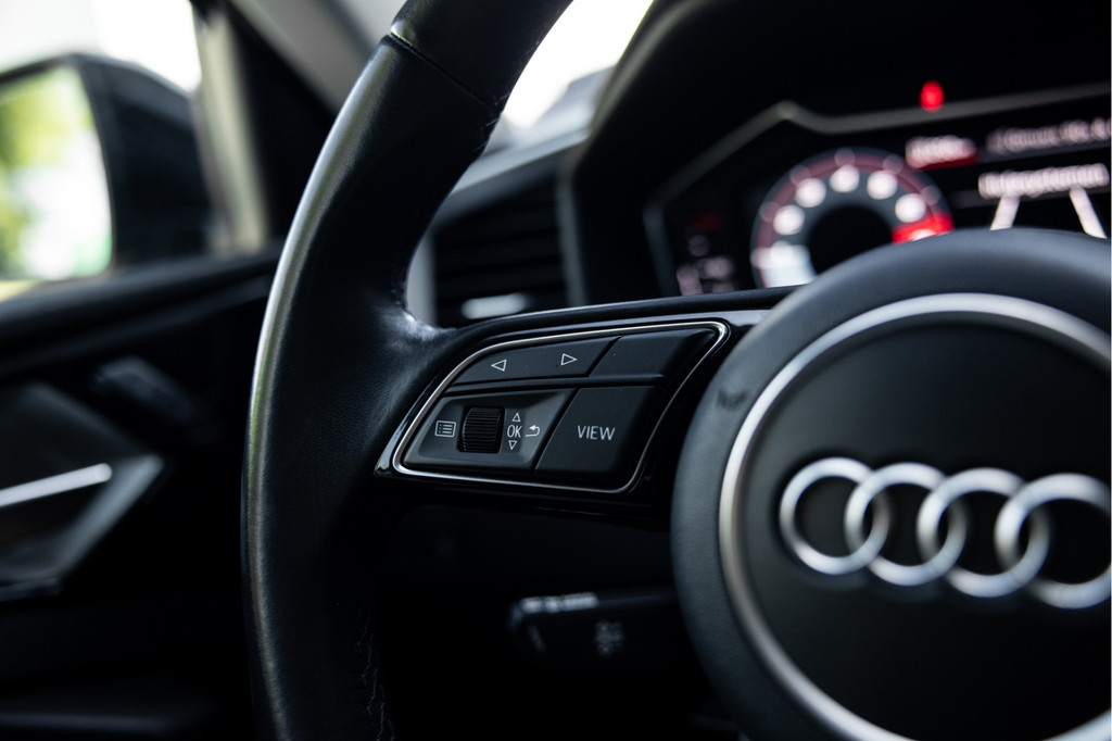 Audi A1 (S098GG) met abonnement