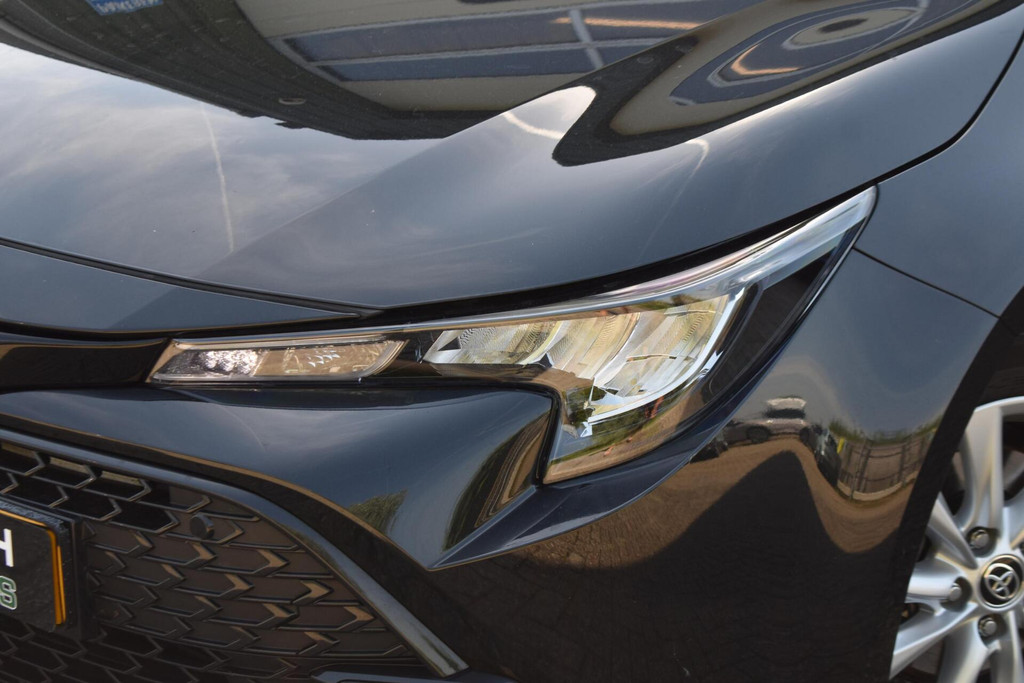 Toyota Corolla Touring Sports (X650VV) met abonnement