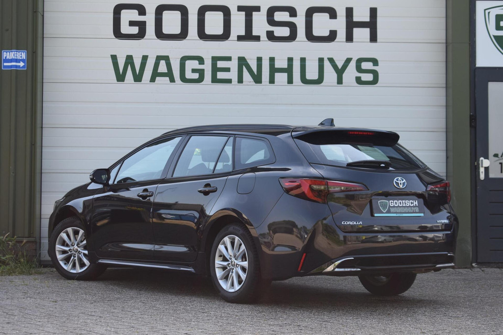 Toyota Corolla Touring Sports (X650VV) met abonnement