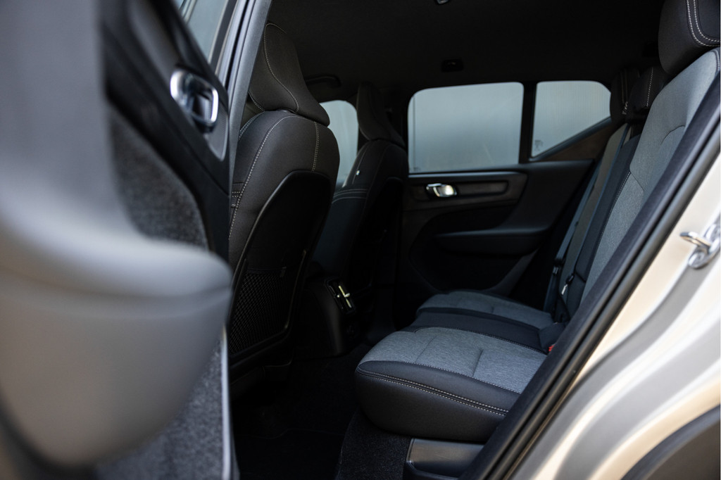 Volvo XC40 (KHP20X) met abonnement