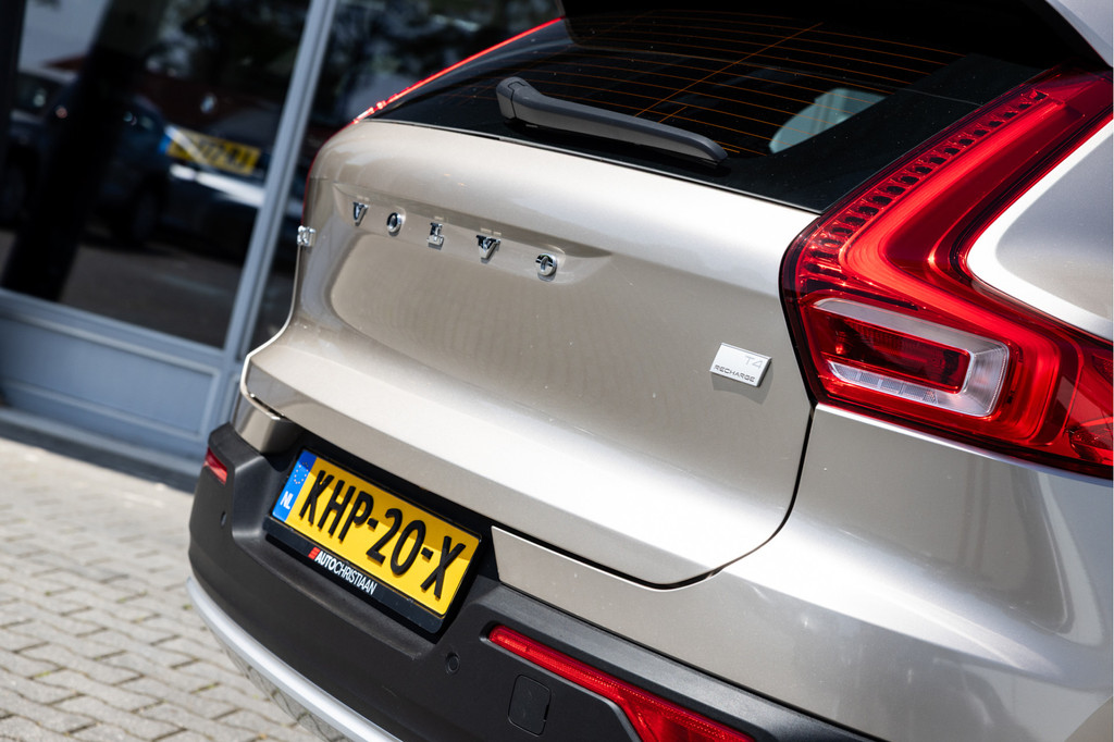 Volvo XC40 (KHP20X) met abonnement