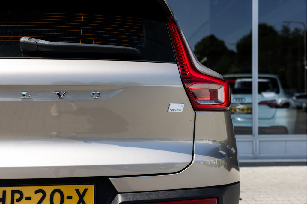 Volvo XC40 (KHP20X) met abonnement