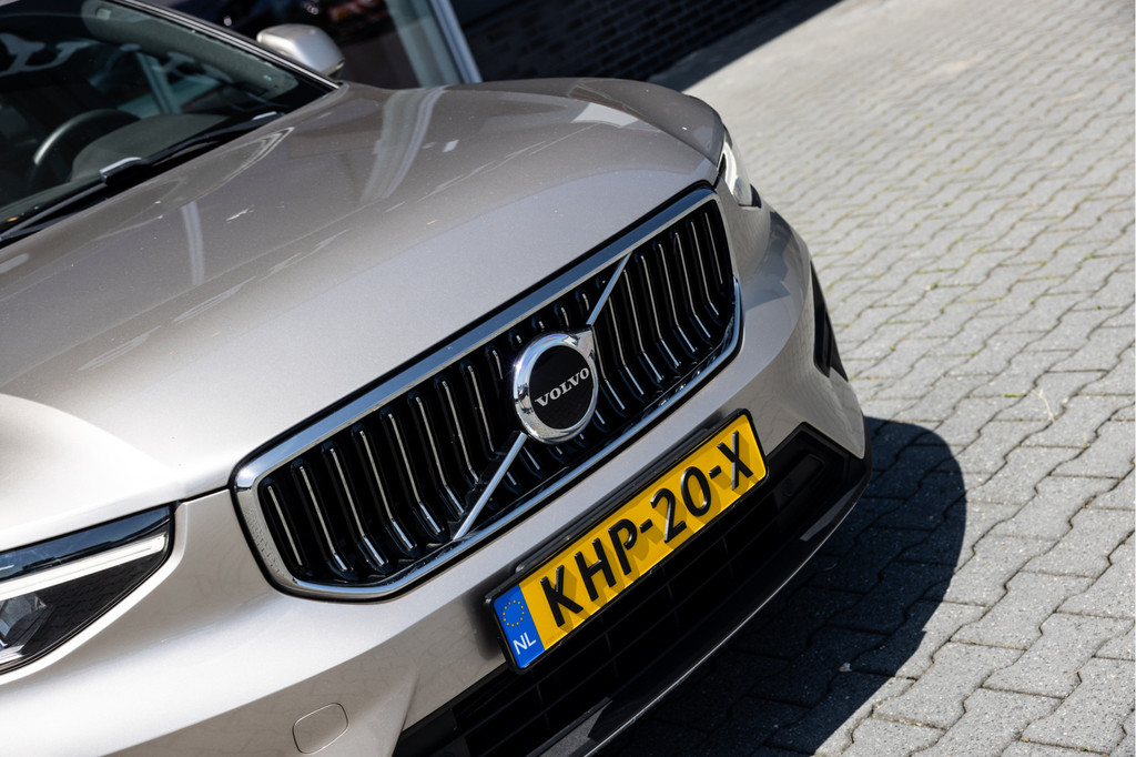 Volvo XC40 (KHP20X) met abonnement