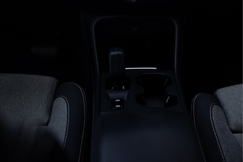 Volvo XC40 (KHP20X) met abonnement