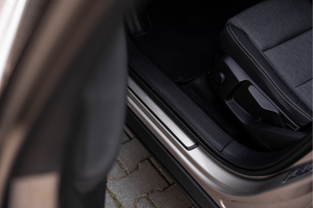 Volvo XC40 (KHP20X) met abonnement