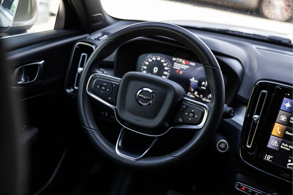 Volvo XC40 (KHP20X) met abonnement
