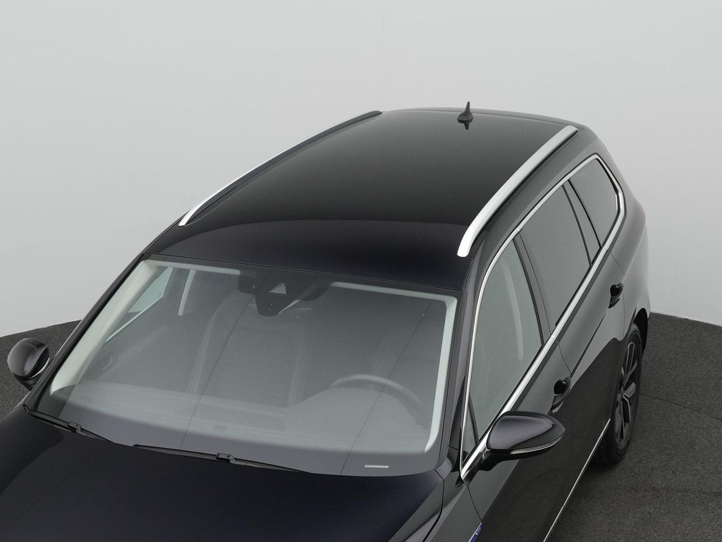 Volkswagen Passat (KNS68N) met abonnement