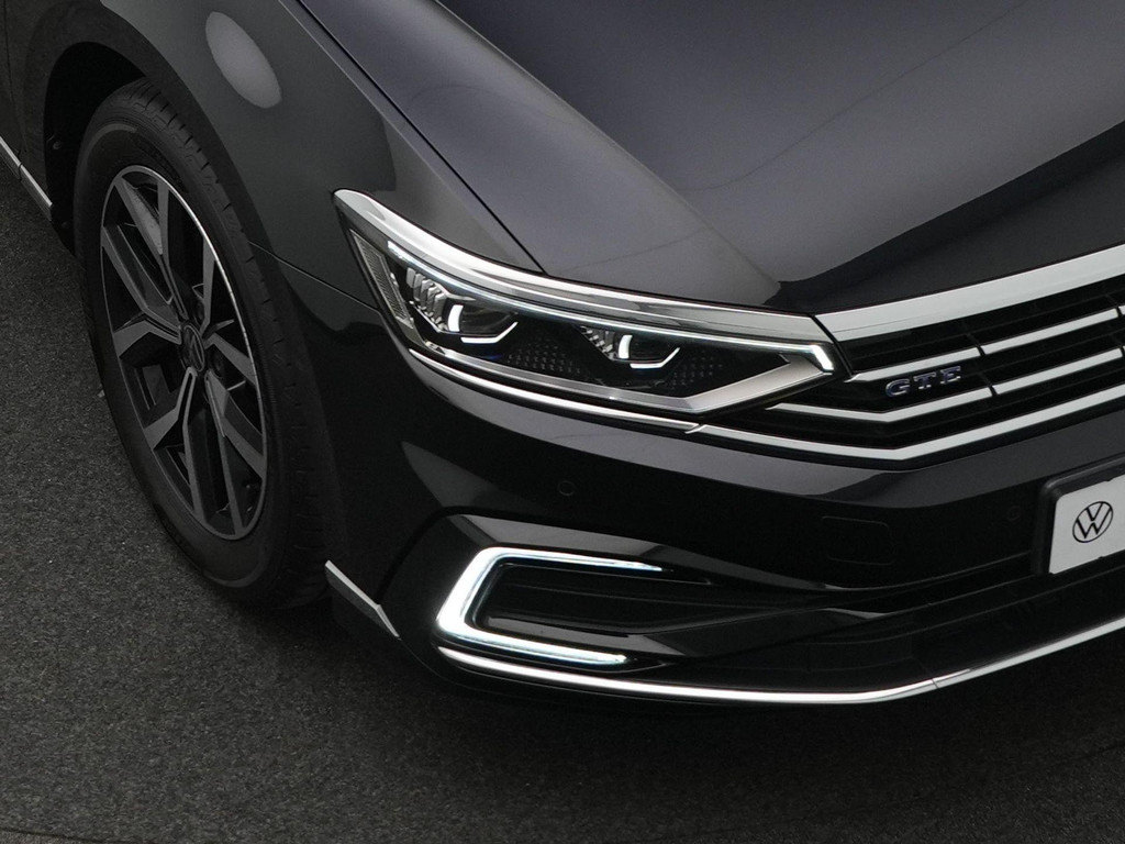 Volkswagen Passat (KNS68N) met abonnement