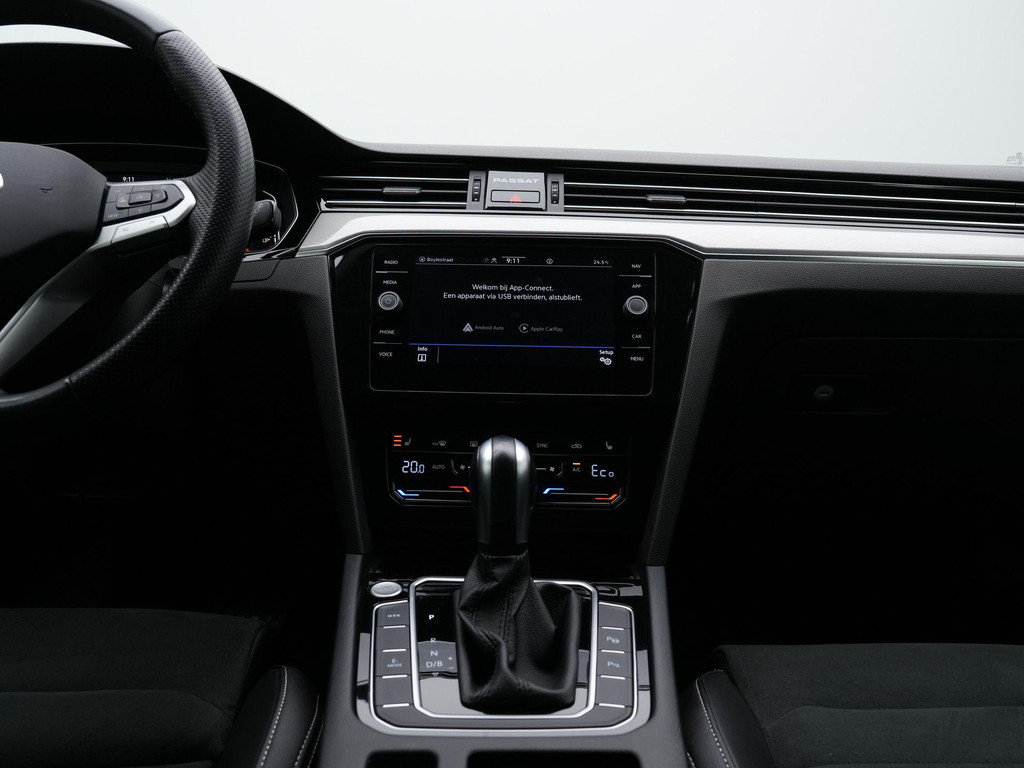 Volkswagen Passat (KNS68N) met abonnement