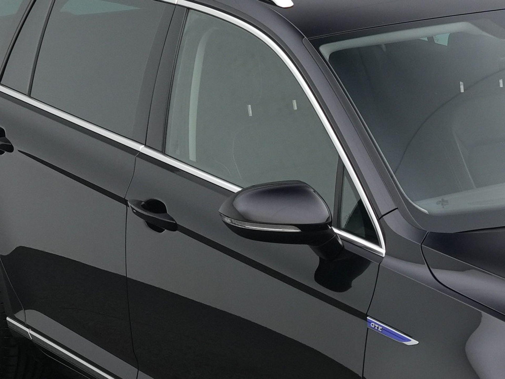 Volkswagen Passat (KNS68N) met abonnement