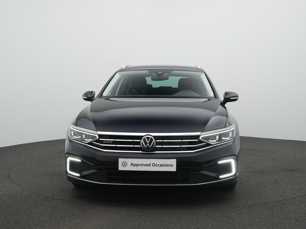 Volkswagen Passat (KNS68N) met abonnement