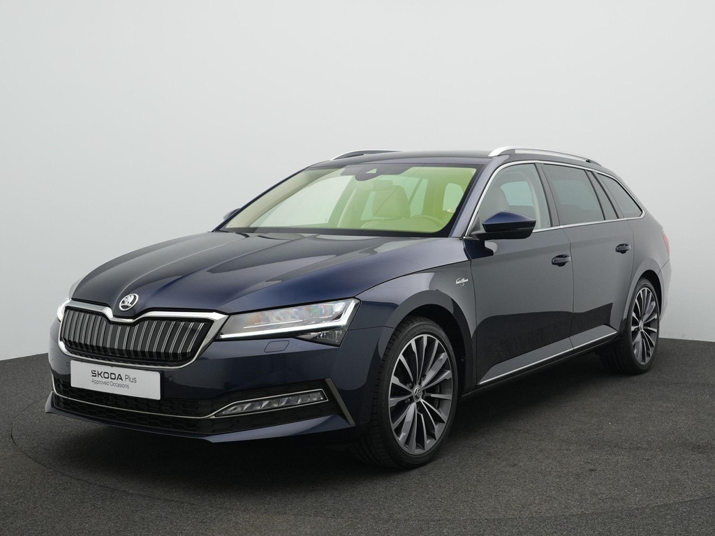 ŠKODA Superb (KNS41P) met abonnement