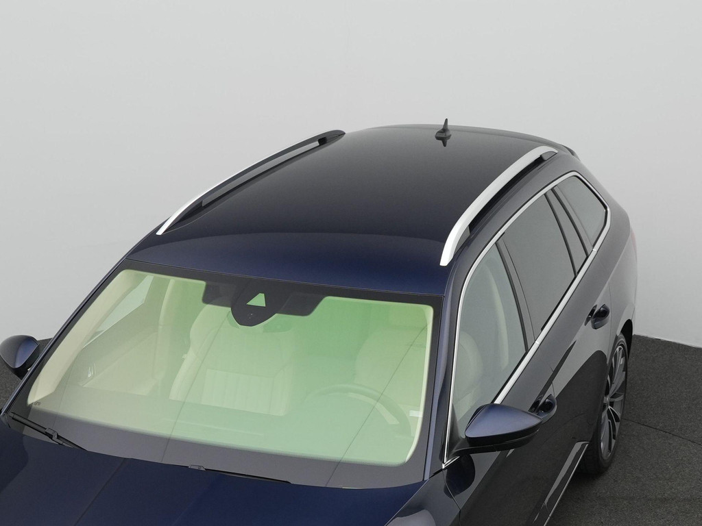ŠKODA Superb (KNS41P) met abonnement