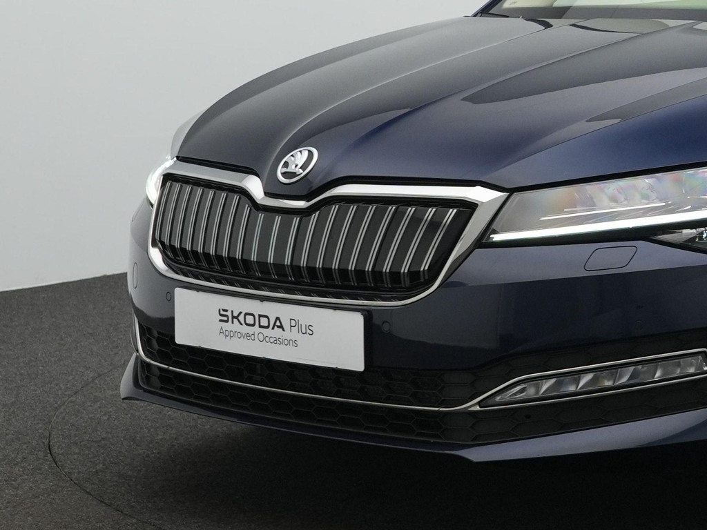 ŠKODA Superb (KNS41P) met abonnement