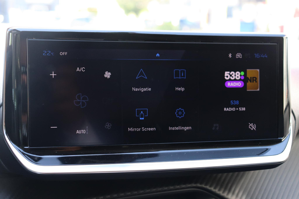 Peugeot 208 (KKJ63N) met abonnement