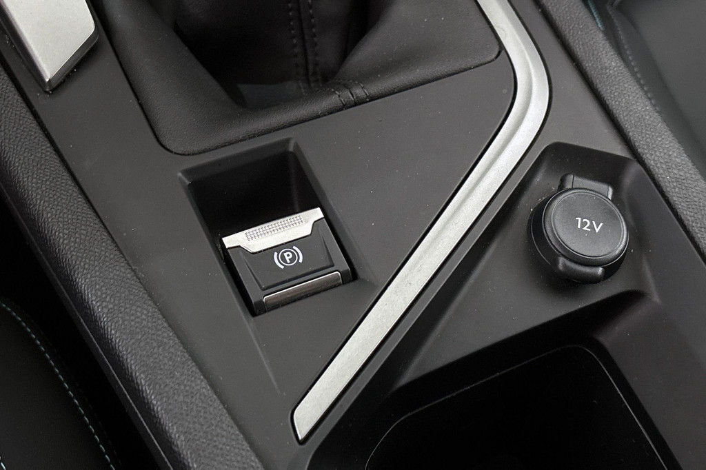 Peugeot 308 (T296XL) met abonnement
