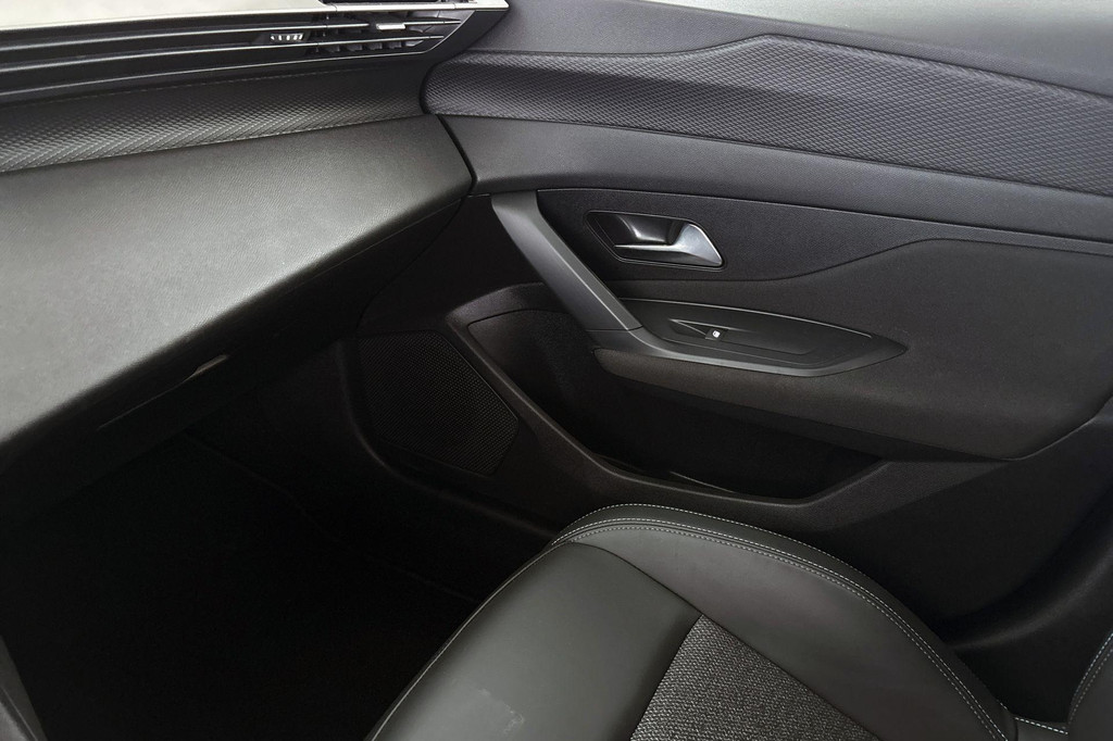 Peugeot 308 (T296XL) met abonnement