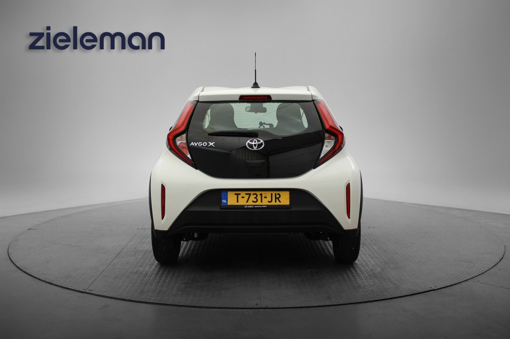 Toyota Aygo X (T731JR) met abonnement