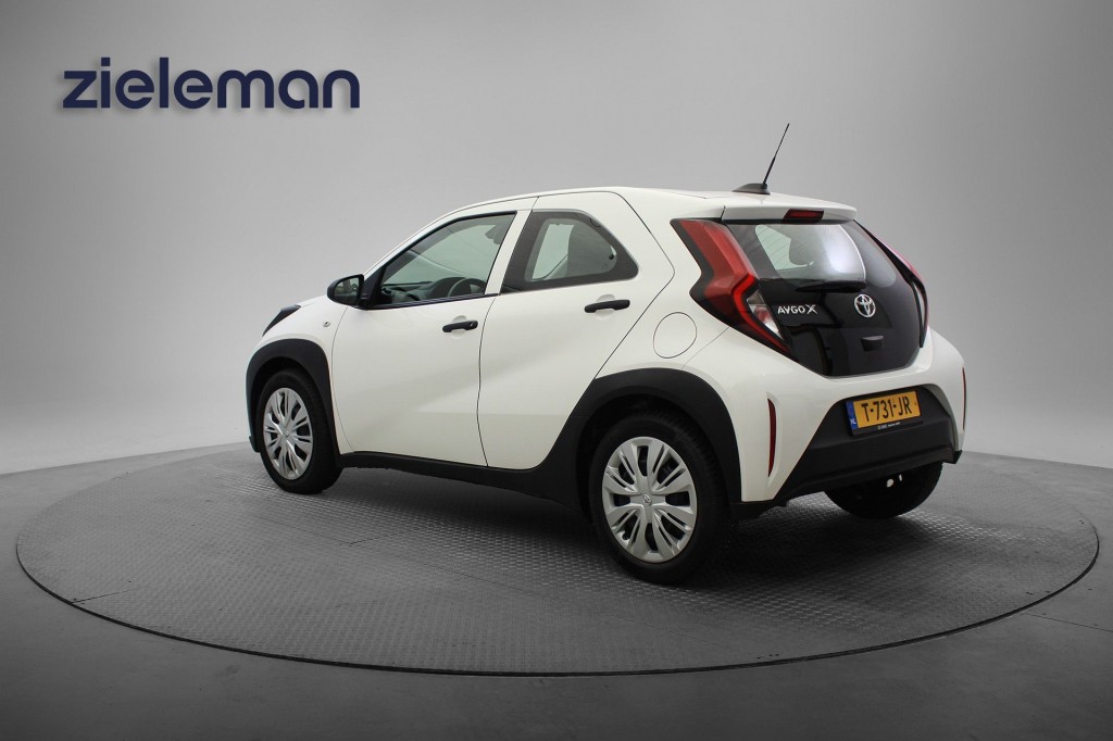 Toyota Aygo X (T731JR) met abonnement