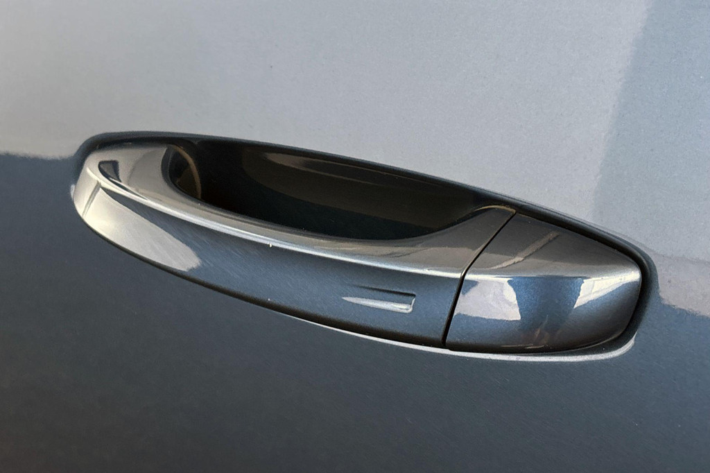Lancia Ypsilon (KFL38Z) met abonnement