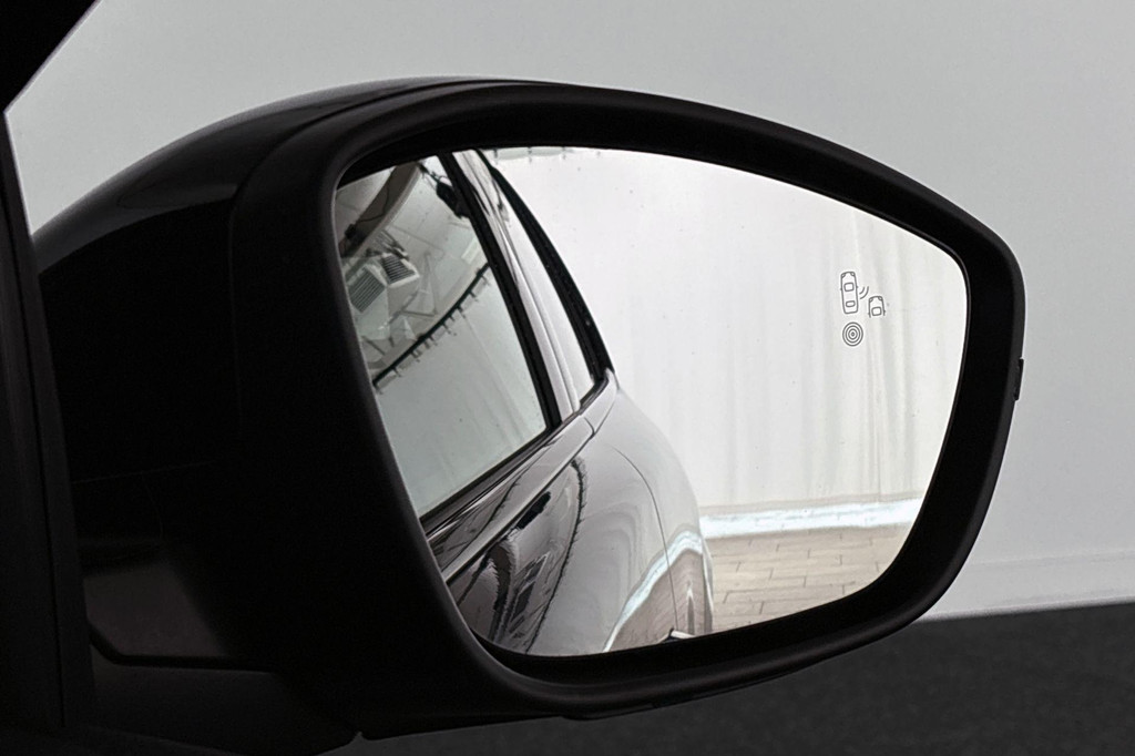 Lancia Ypsilon (KFL38Z) met abonnement