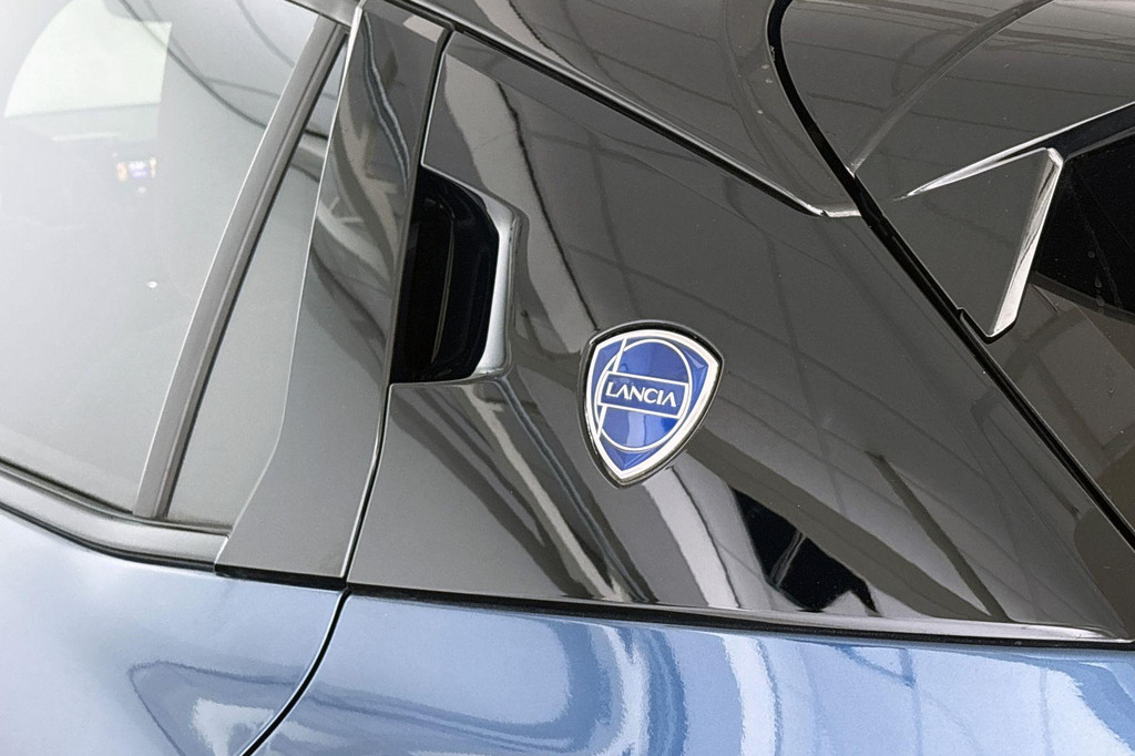 Lancia Ypsilon (KFL38Z) met abonnement