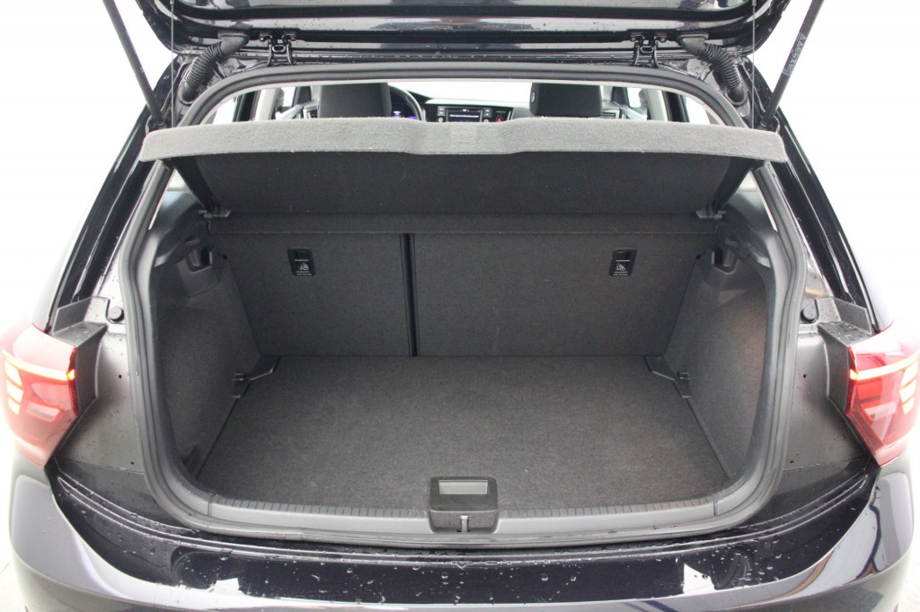 Volkswagen Polo (P113RL) met abonnement