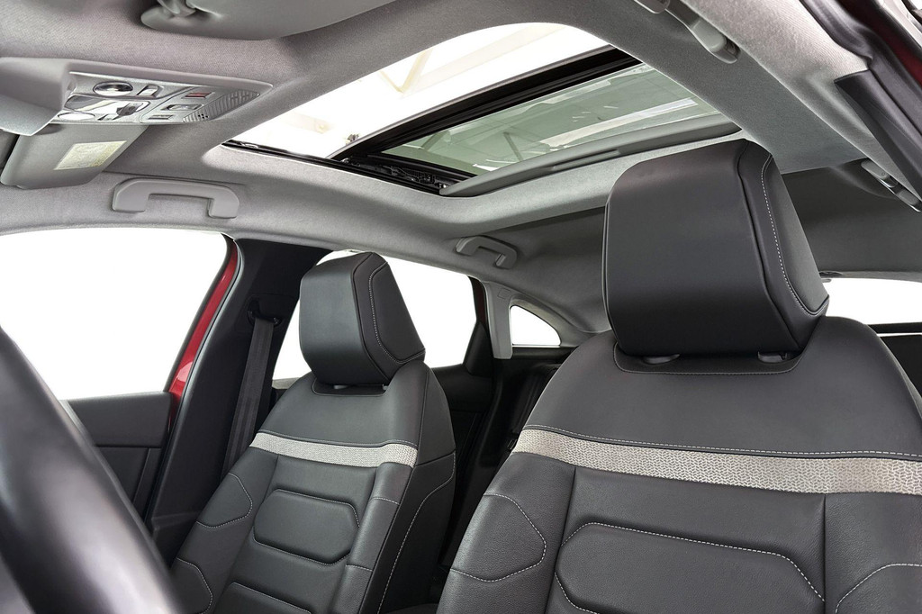 Citroën Ë-C4 (T331DF) met abonnement