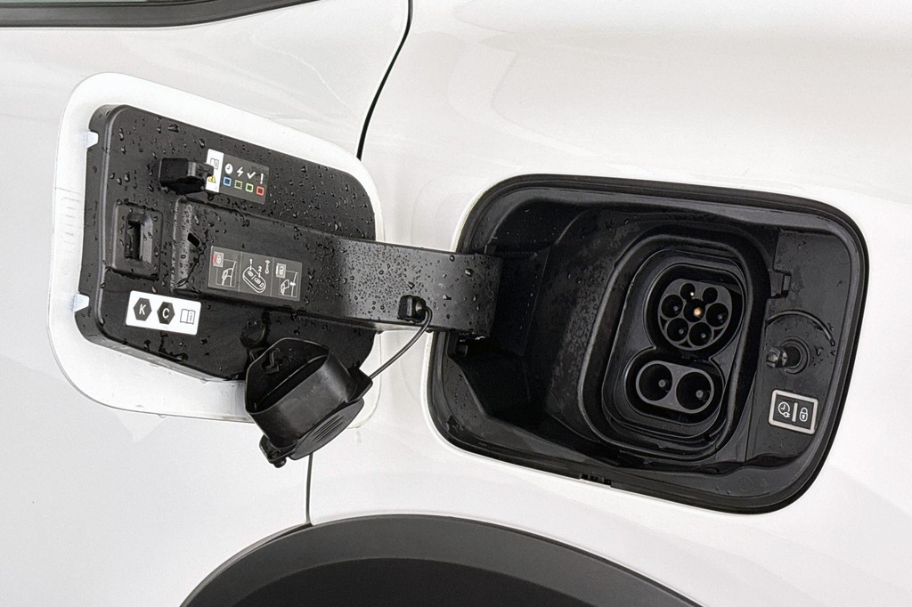 Citroën Ë-C4 (R372KP) met abonnement