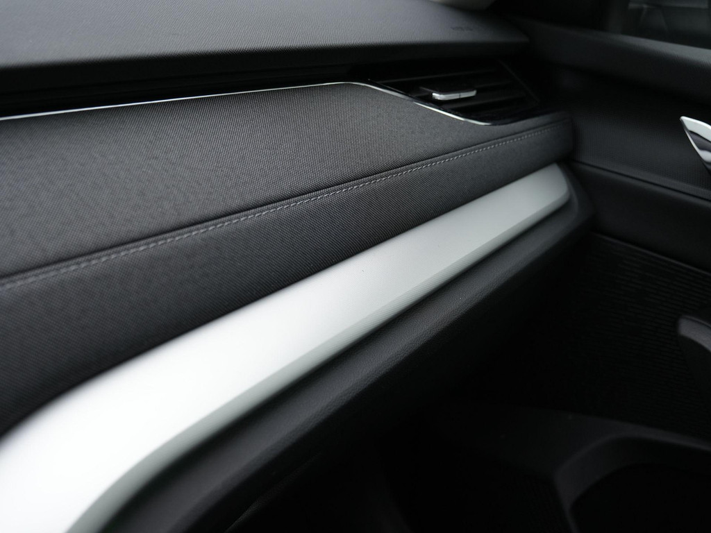 ŠKODA Octavia (KNF24V) met abonnement