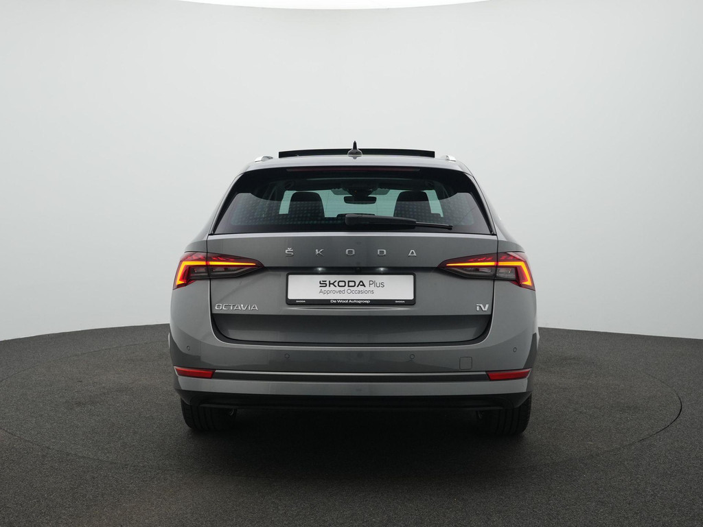 ŠKODA Octavia (KNF24V) met abonnement