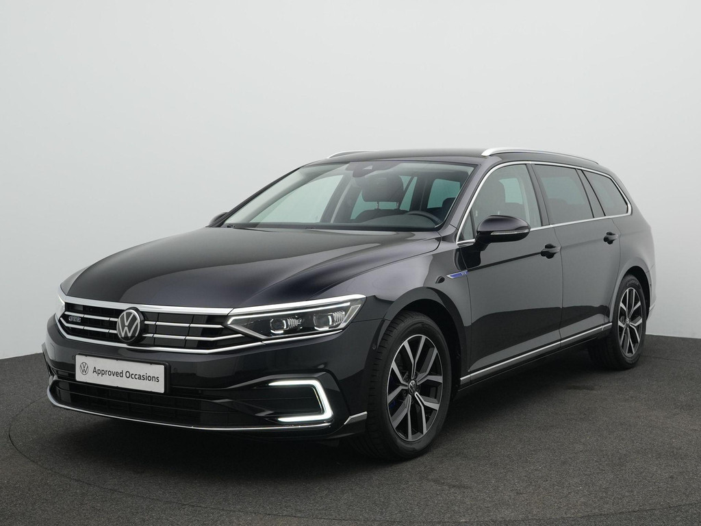 Volkswagen Passat (KNS76N) met abonnement