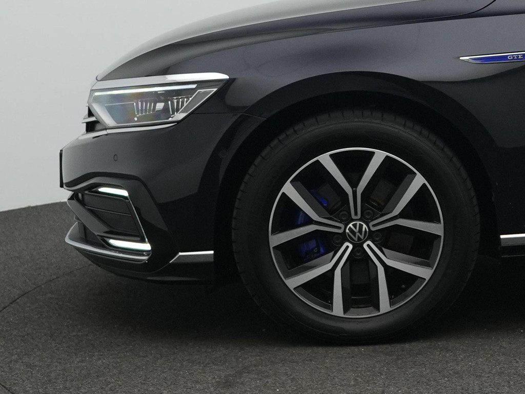Volkswagen Passat (KNS76N) met abonnement