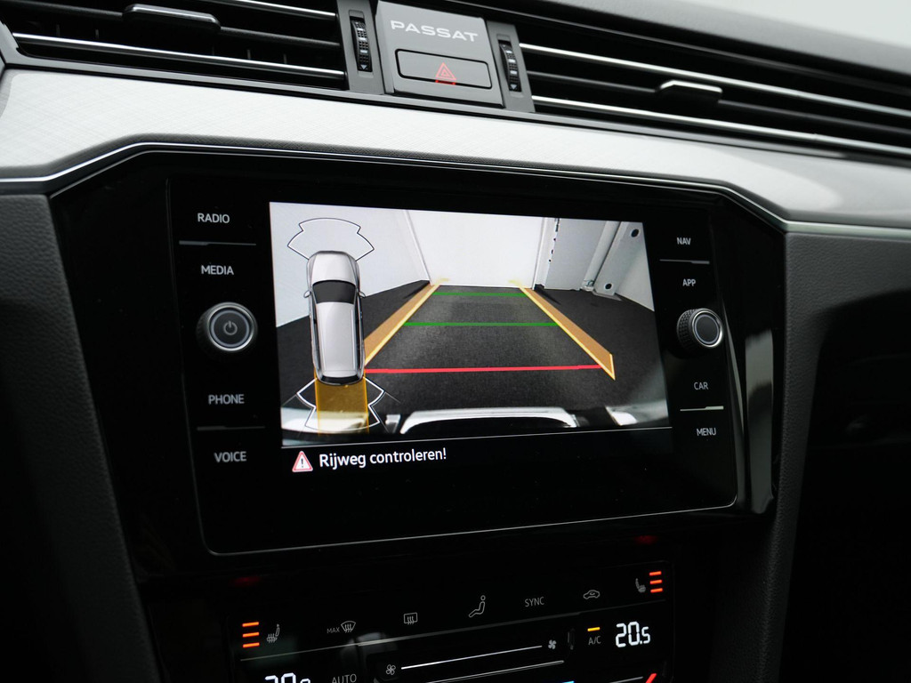 Volkswagen Passat (KNS76N) met abonnement