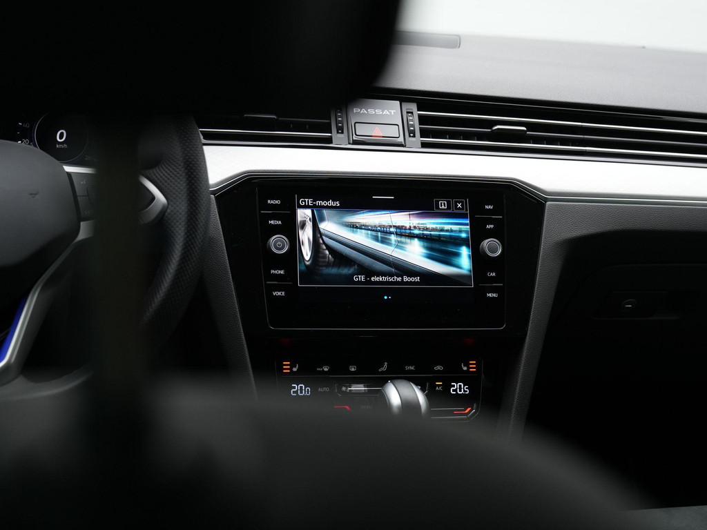 Volkswagen Passat (KNS76N) met abonnement