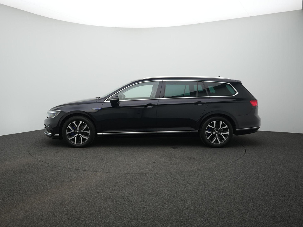 Volkswagen Passat (KNS76N) met abonnement
