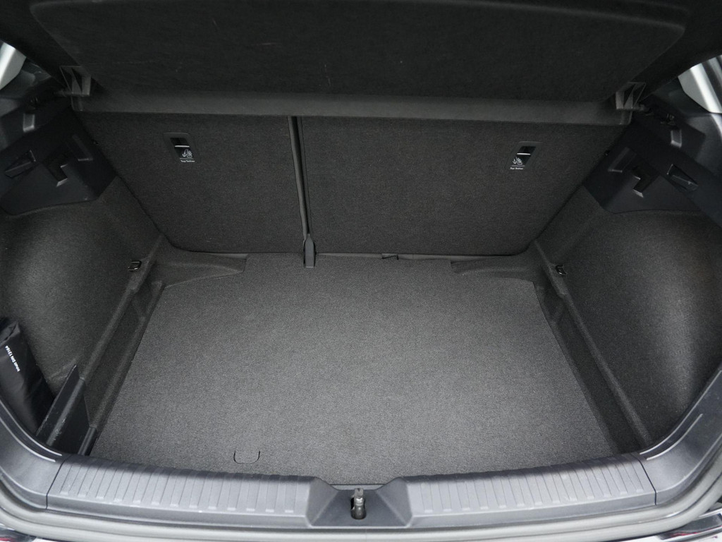 Audi A1 (Z742NF) met abonnement