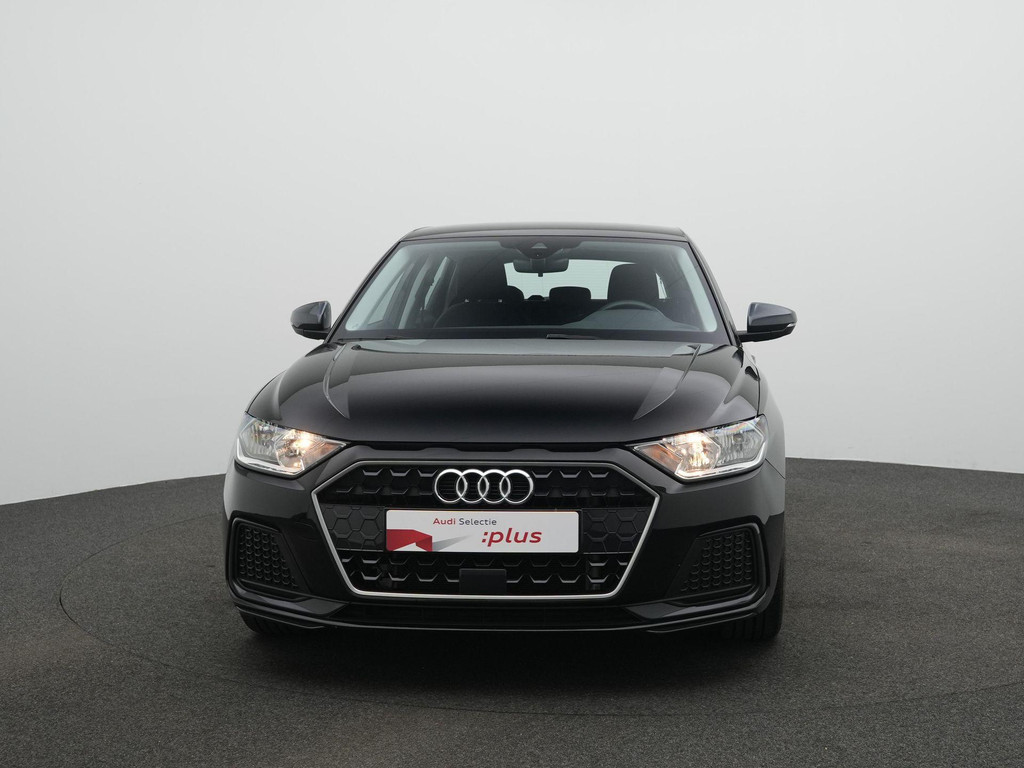 Audi A1 (Z742NF) met abonnement