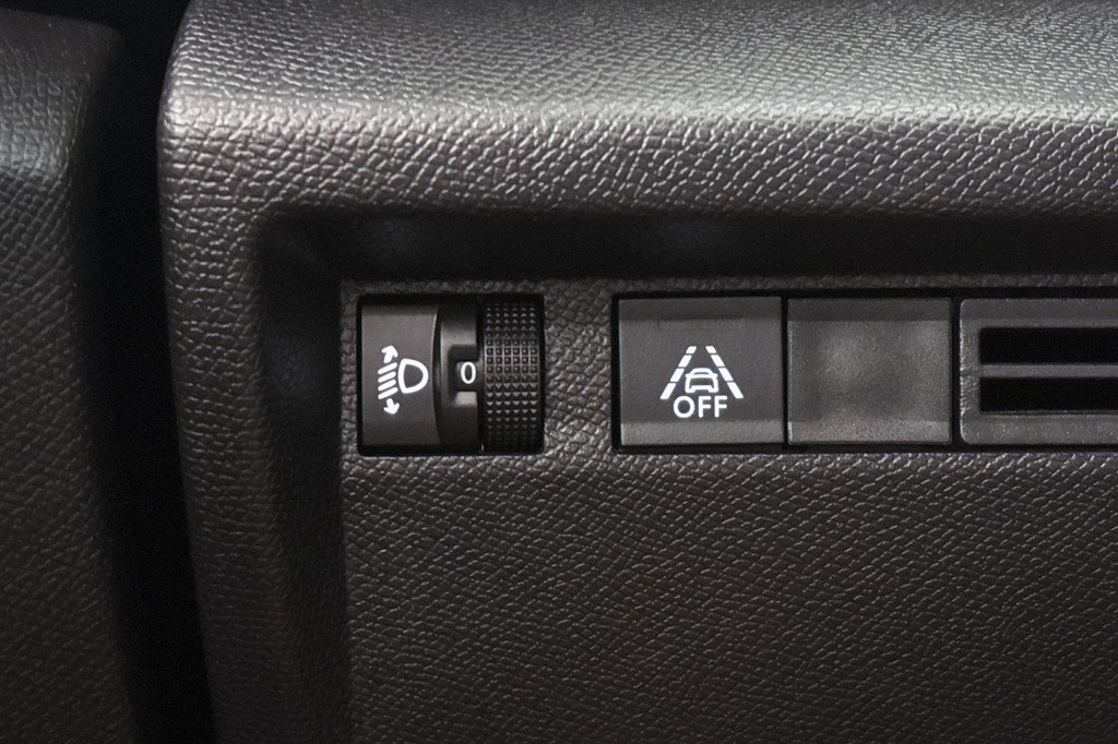 Citroën Ë-C4 (X681TZ) met abonnement
