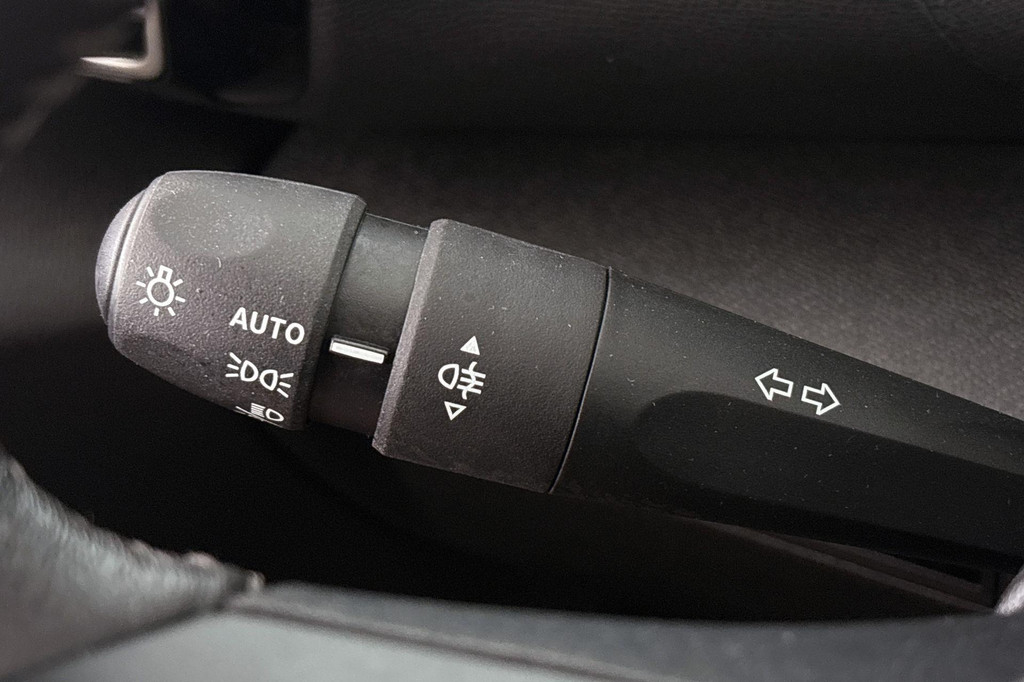 Citroën Ë-C4 (X681TZ) met abonnement
