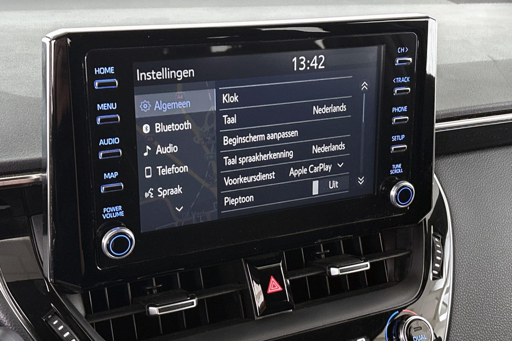 Toyota Corolla Touring Sports (R898GG) met abonnement