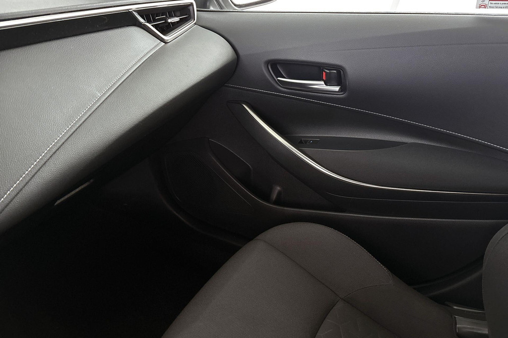 Toyota Corolla Touring Sports (R898GG) met abonnement