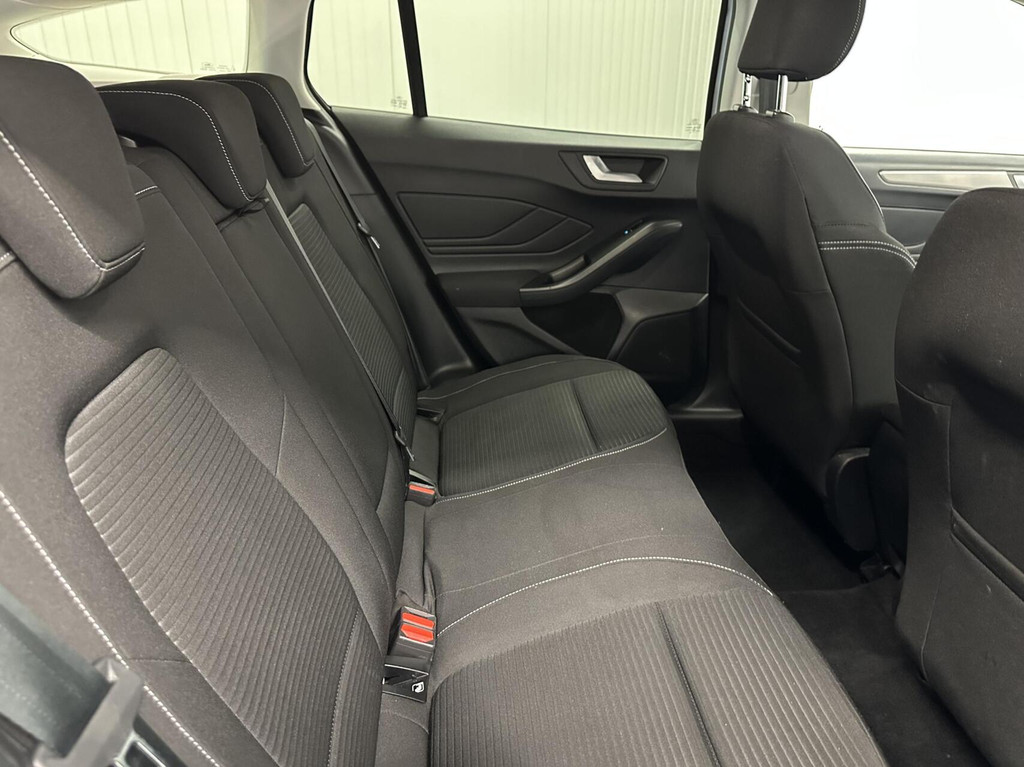 Ford FOCUS Wagon (X743SB) met abonnement